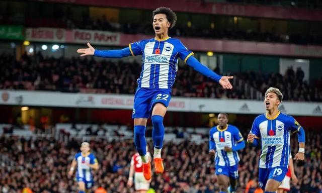 将在世界足 将在世界足